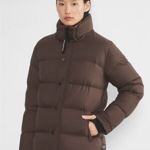 Aritzia TNA Super Puff original Espresso XS